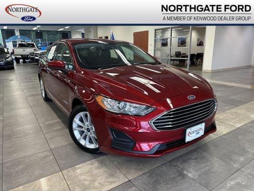 2019 Ford Fusion Hybrid SE