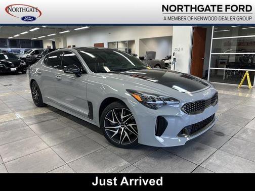2023 Kia Stinger GT-Line