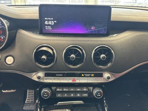 2023 Kia Stinger GT-Line