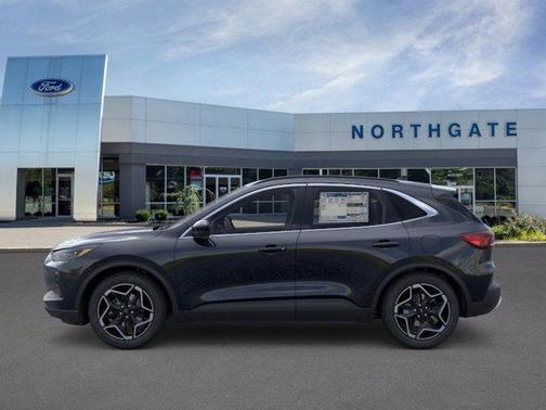 2026 Ford Escape Platinum