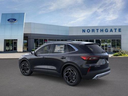 2026 Ford Escape Platinum