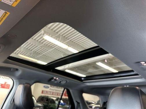 Agate Black Metallic 2023 Ford Explorer XLT