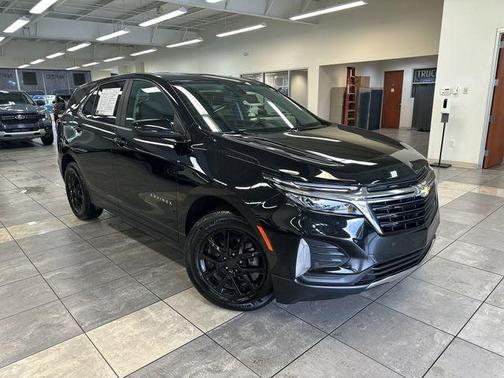 Mosaic Black Metallic 2024 Chevrolet Equinox LT