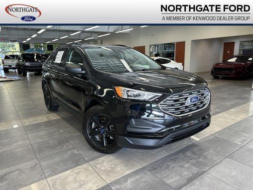 2022 Ford Edge SE