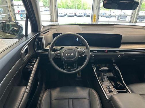 Jungle Green 2025 Kia Sorento SX