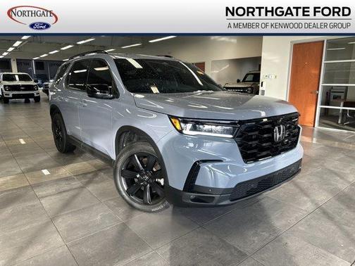 2025 Honda Pilot Black Edition