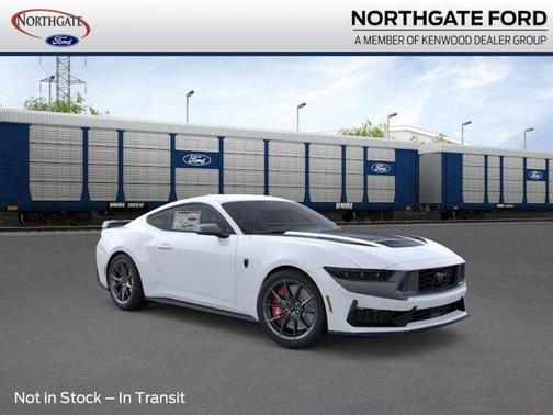 2025 Ford Mustang Dark Horse