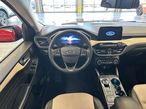 2021 Ford Escape Titanium