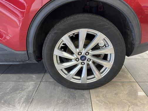 2021 Ford Escape Titanium