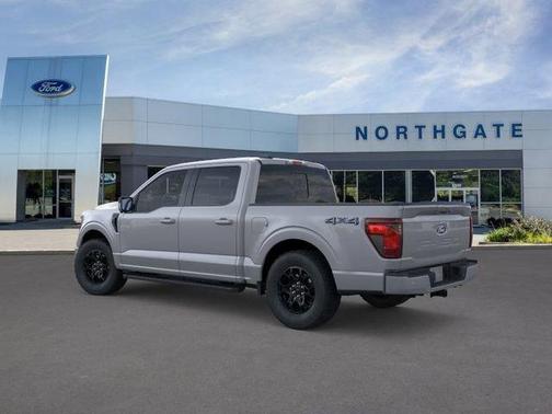 Avalanche 2026 Ford F-150 XLT
