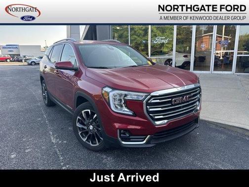 2023 GMC Terrain SLT