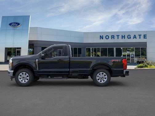 2025 Ford F-350 XLT