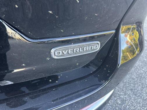 2022 Jeep Grand Cherokee Overland