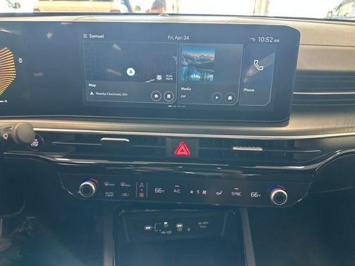 Aurora Black Pearl 2025 Kia K5 GT-Line