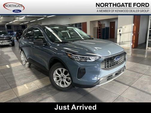 Vapor Blue Metallic 2023 Ford Escape Active