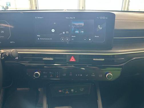 Aurora Black Pearl 2026 Kia K5 GT