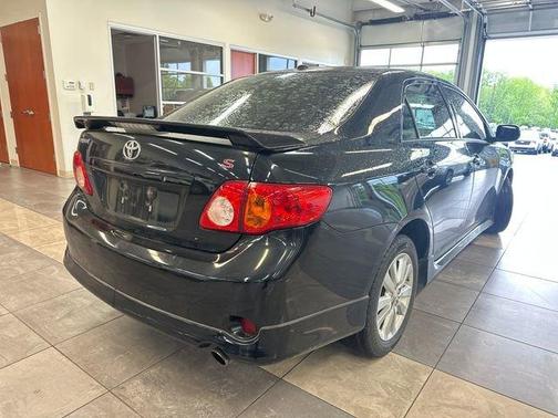 Black Sand Pearl 2009 Toyota Corolla S