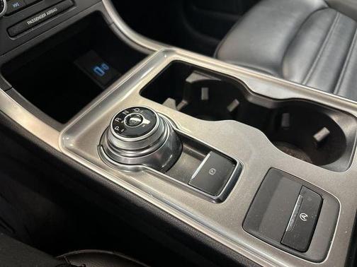 Agate Black Metallic 2023 Ford Edge SEL