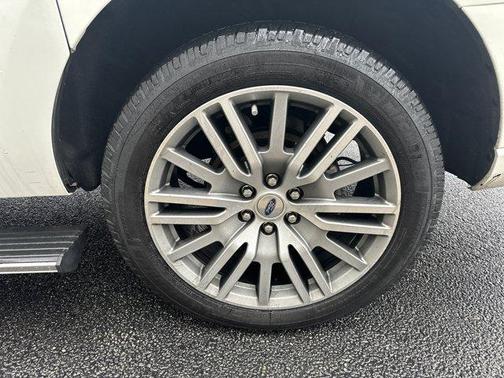 2022 Ford Expedition Max Platinum