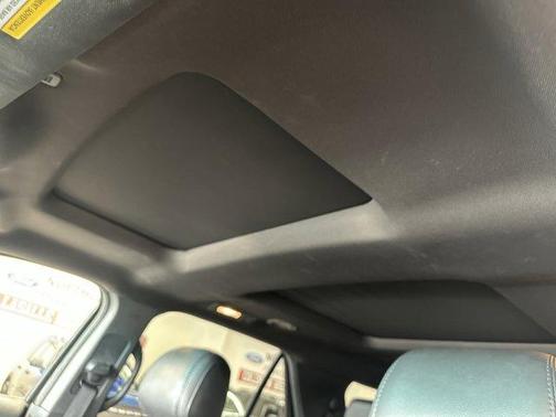 Tuxedo Black Metallic 2014 Ford Explorer XLT