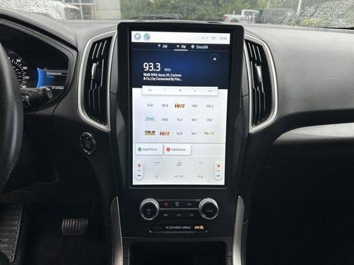 2022 Ford Edge SE