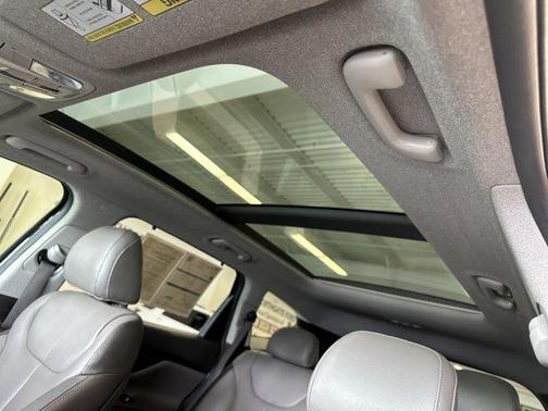 2019 Hyundai SANTA FE Limited 2.0T
