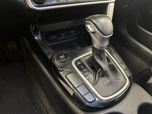 2022 Kia Seltos S