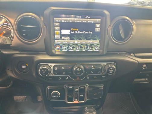Bright White Clearcoat 2022 Jeep Wrangler Unlimited Sport