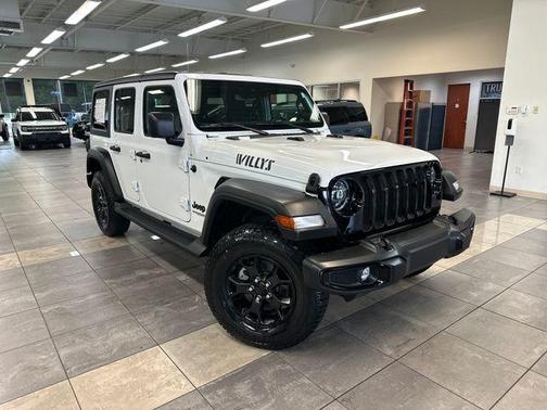 Bright White Clearcoat 2022 Jeep Wrangler Unlimited Sport