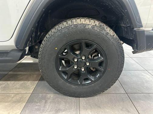 Bright White Clearcoat 2022 Jeep Wrangler Unlimited Sport