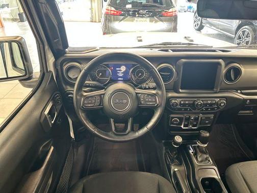 Bright White Clearcoat 2022 Jeep Wrangler Unlimited Sport