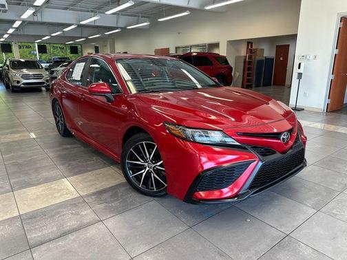 Red 2021 Toyota Camry SE