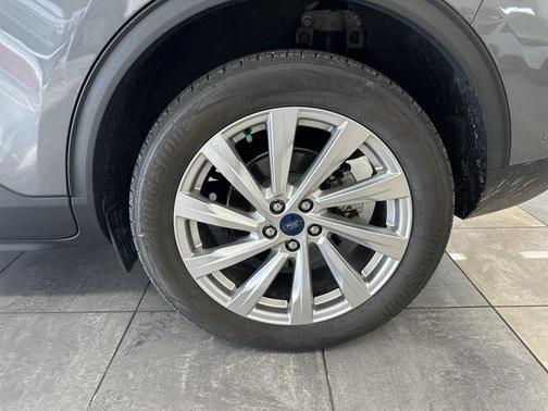 Carbonized Gray Metallic 2022 Ford Escape Titanium