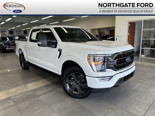 Oxford White 2023 Ford F-150 XLT