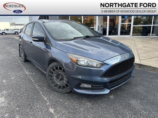 2018 Ford Focus ST Base