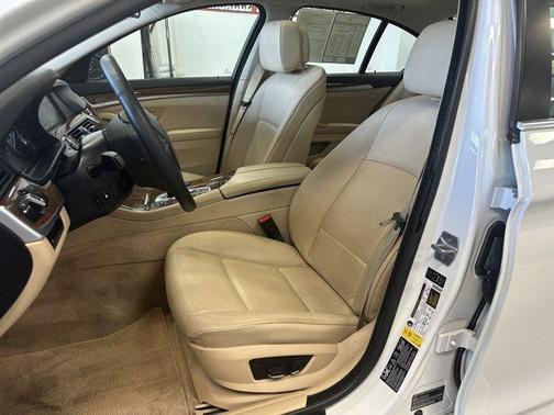 2013 BMW 535 i xDrive