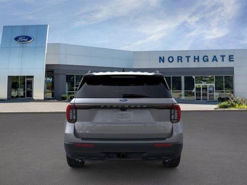 Carbonized Gray Metallic 2026 Ford Explorer Active