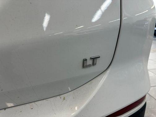 Summit White 2024 Chevrolet Equinox LT