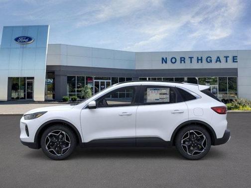 2026 Ford Escape Platinum