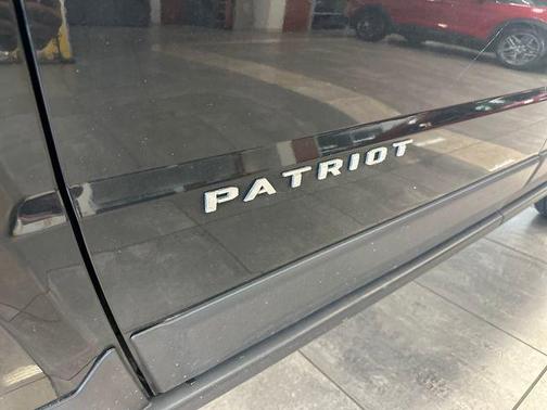 Black Clearcoat 2017 Jeep Patriot High Altitude