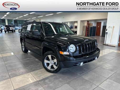 Black Clearcoat 2017 Jeep Patriot High Altitude
