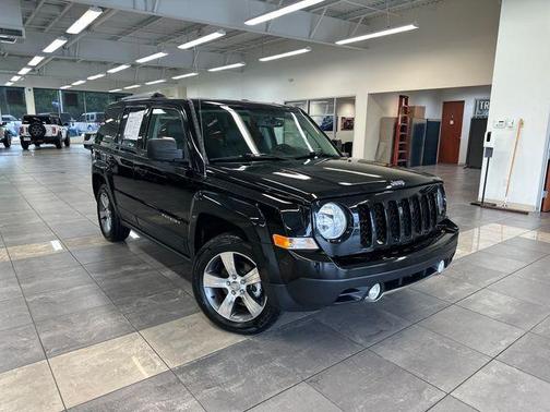Black Clearcoat 2017 Jeep Patriot High Altitude