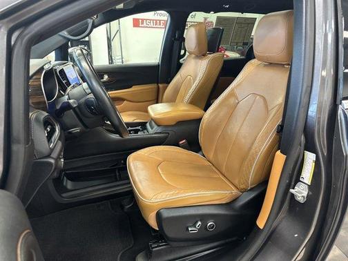 2022 Chrysler Pacifica Pinnacle