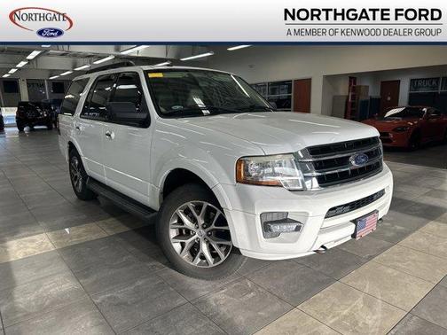 Oxford White 2016 Ford Expedition XLT