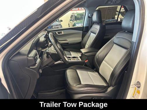 Star White 2023 Ford Explorer XLT