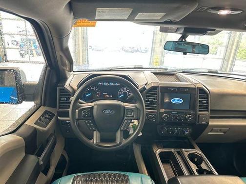 Velocity Blue Metallic 2019 Ford F-150 XL