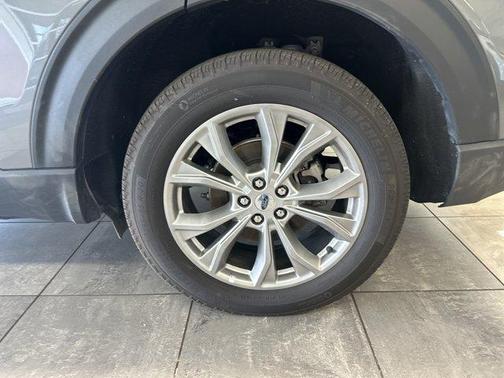 Carbonized Gray Metallic 2024 Ford Explorer Limited