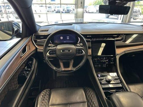 2022 Jeep Grand Cherokee L Summit
