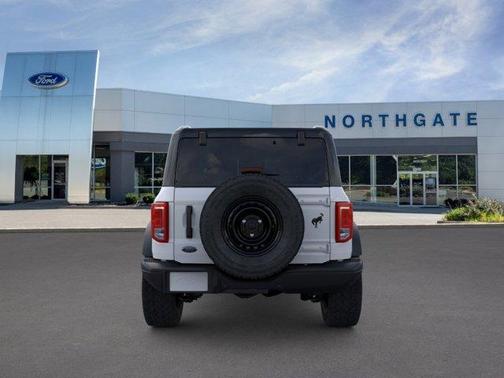 Oxford White 2026 Ford Bronco Big Bend