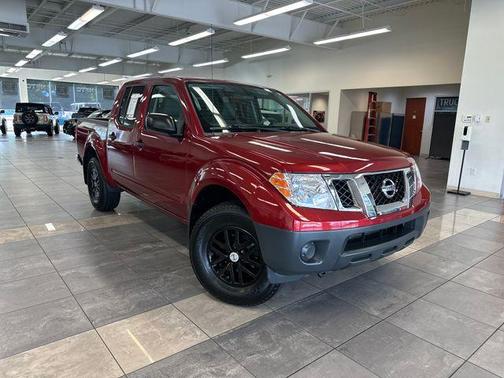 Cayenne Red Metallic 2019 Nissan Frontier SV